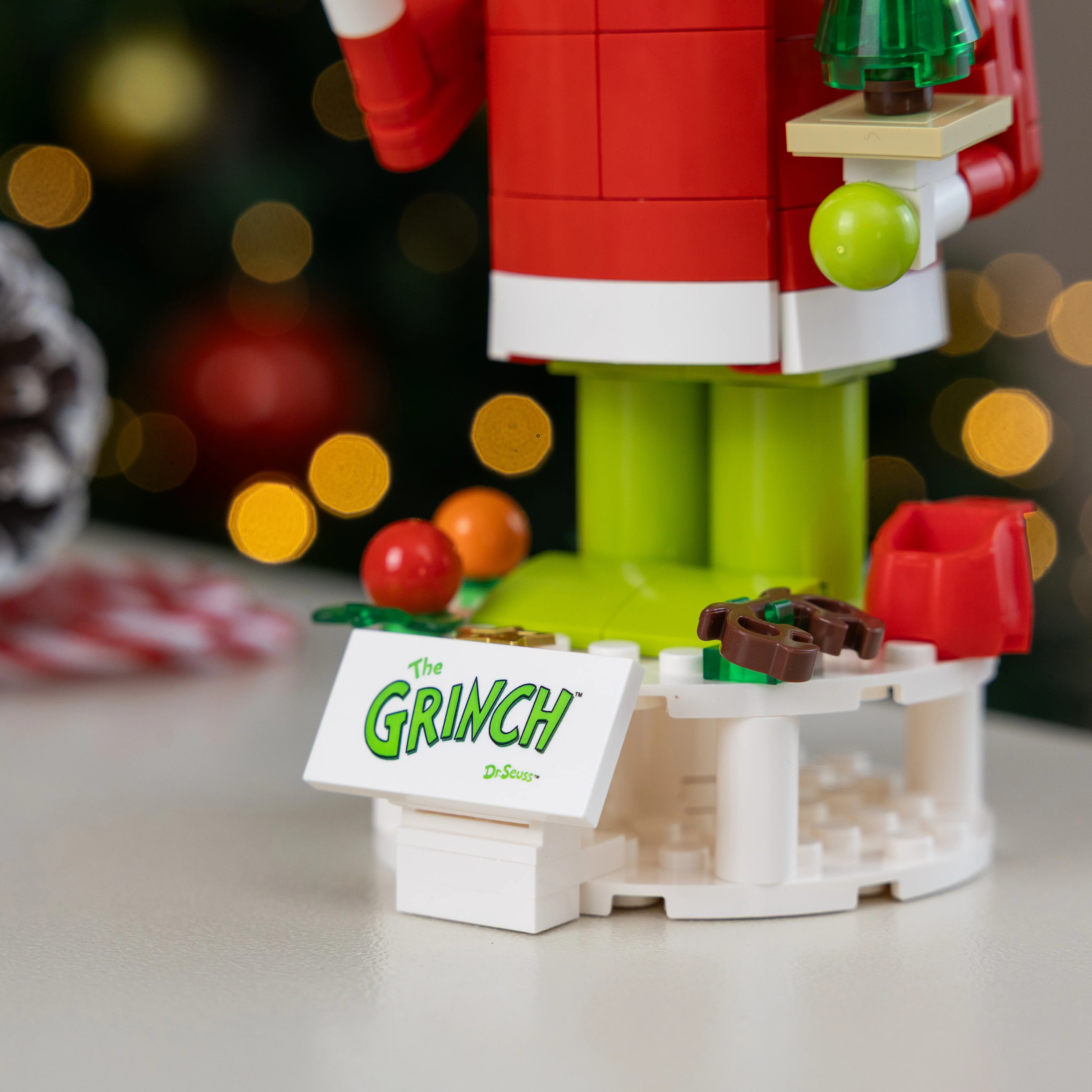 Grinch Nutcracker - Image 8