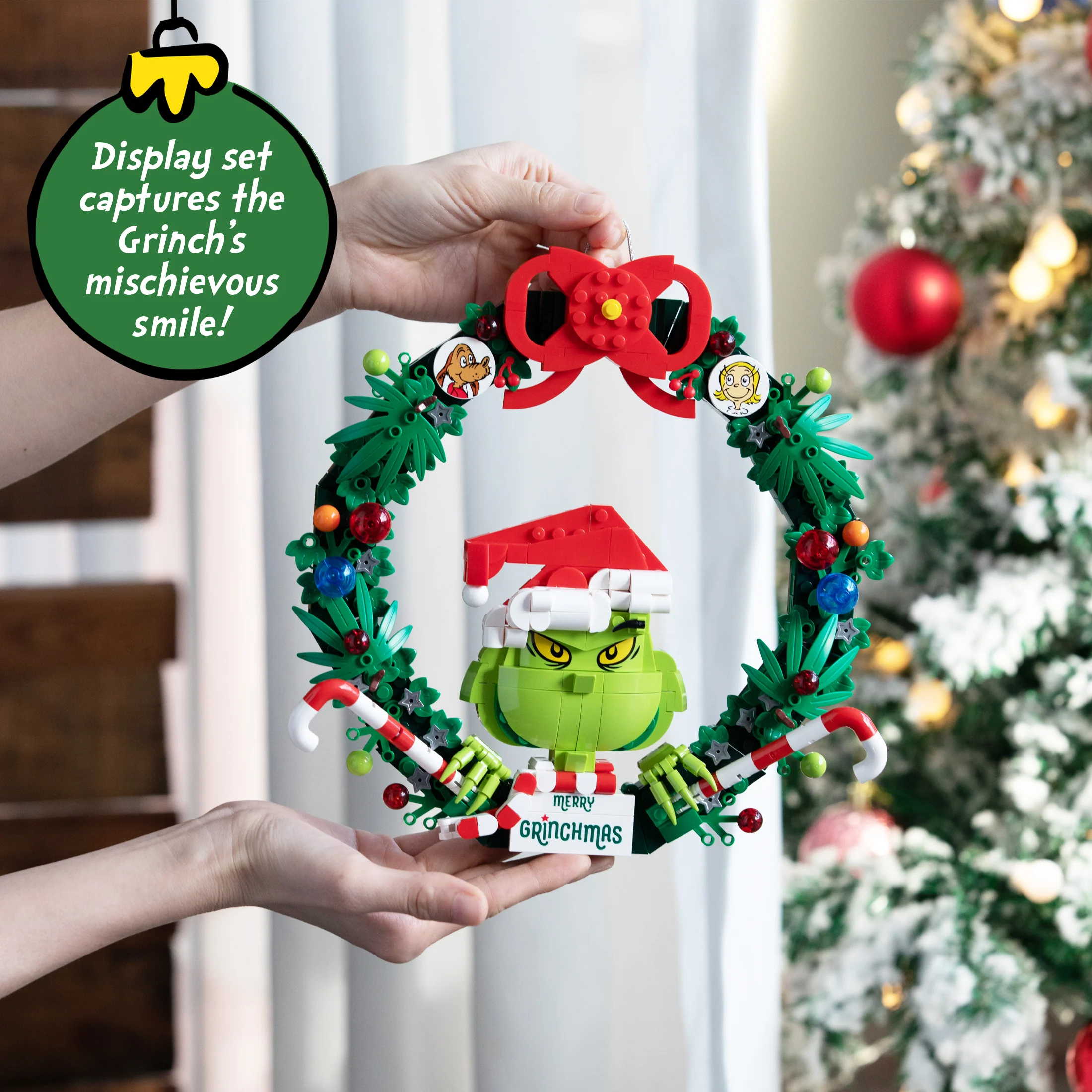 Grinch Wreath - Image 7