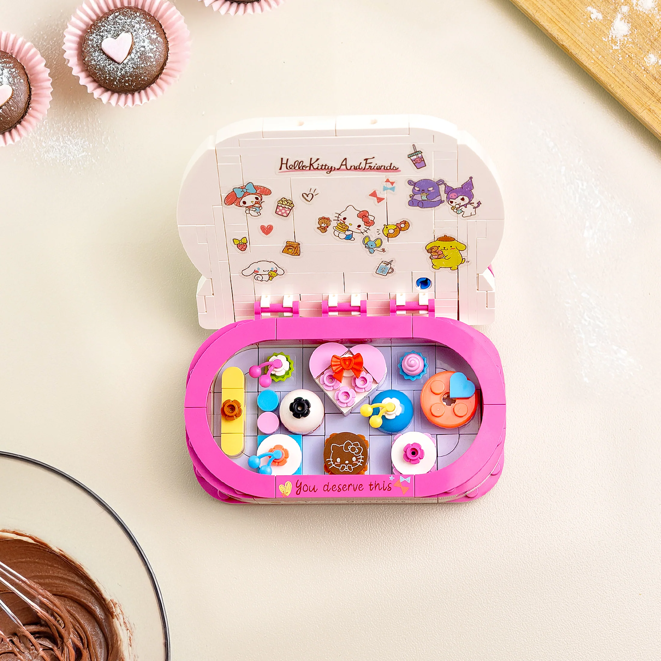 Hello Kitty Dessert Box - Image 7