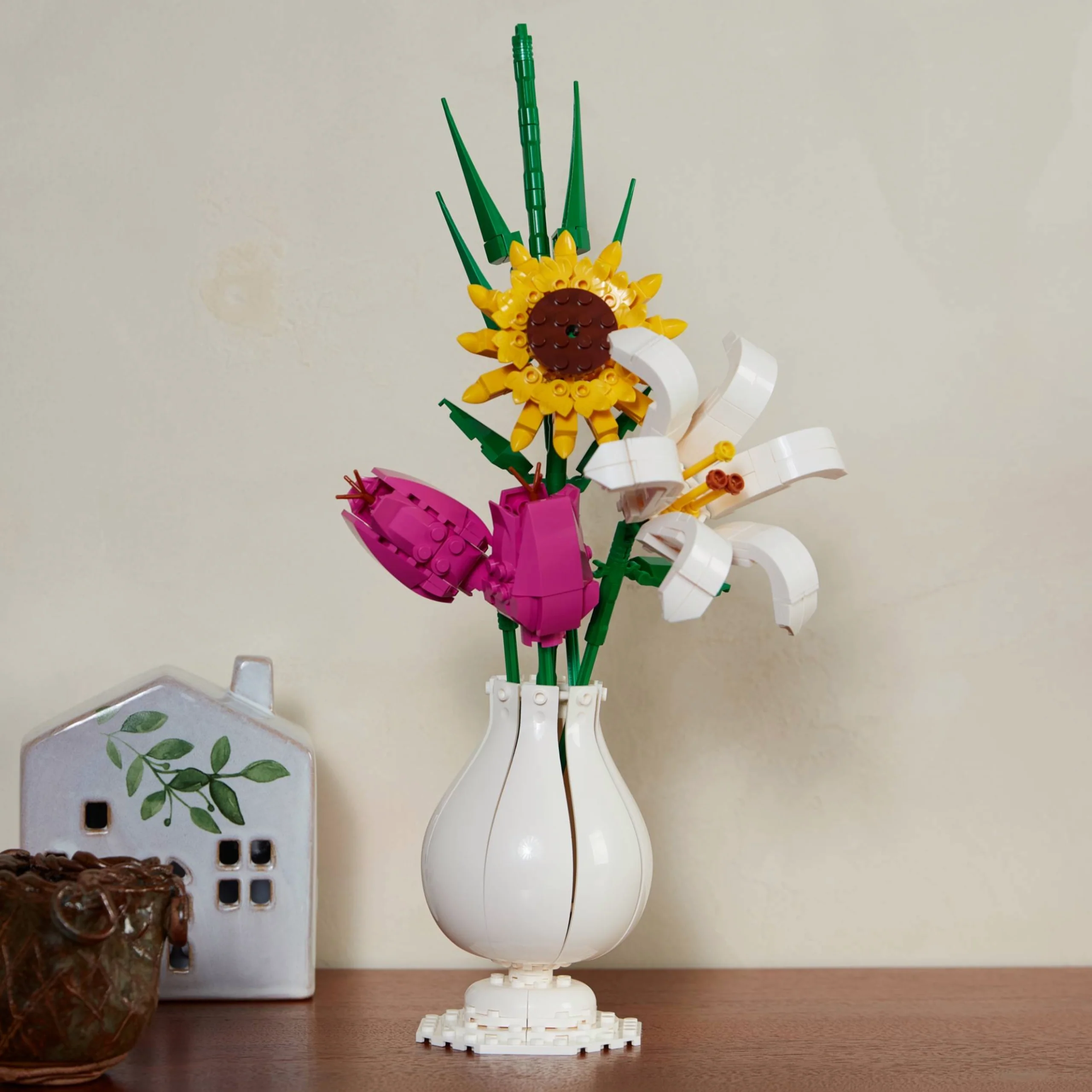 Lily - Image 8